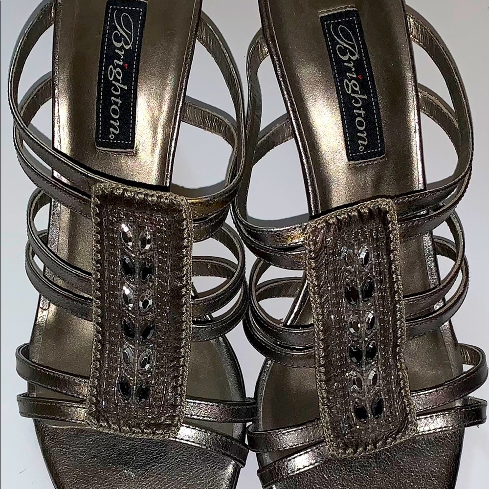 Women size 10 BRIGHTON SANDALS W/HEELS